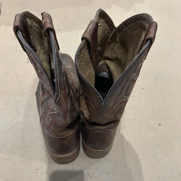 Double H Brown Leather Cowboy Boots with Embroidered Design - Picture 5 of 6